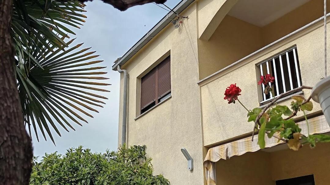 Studio Apartman Casper Zadar Exterior foto